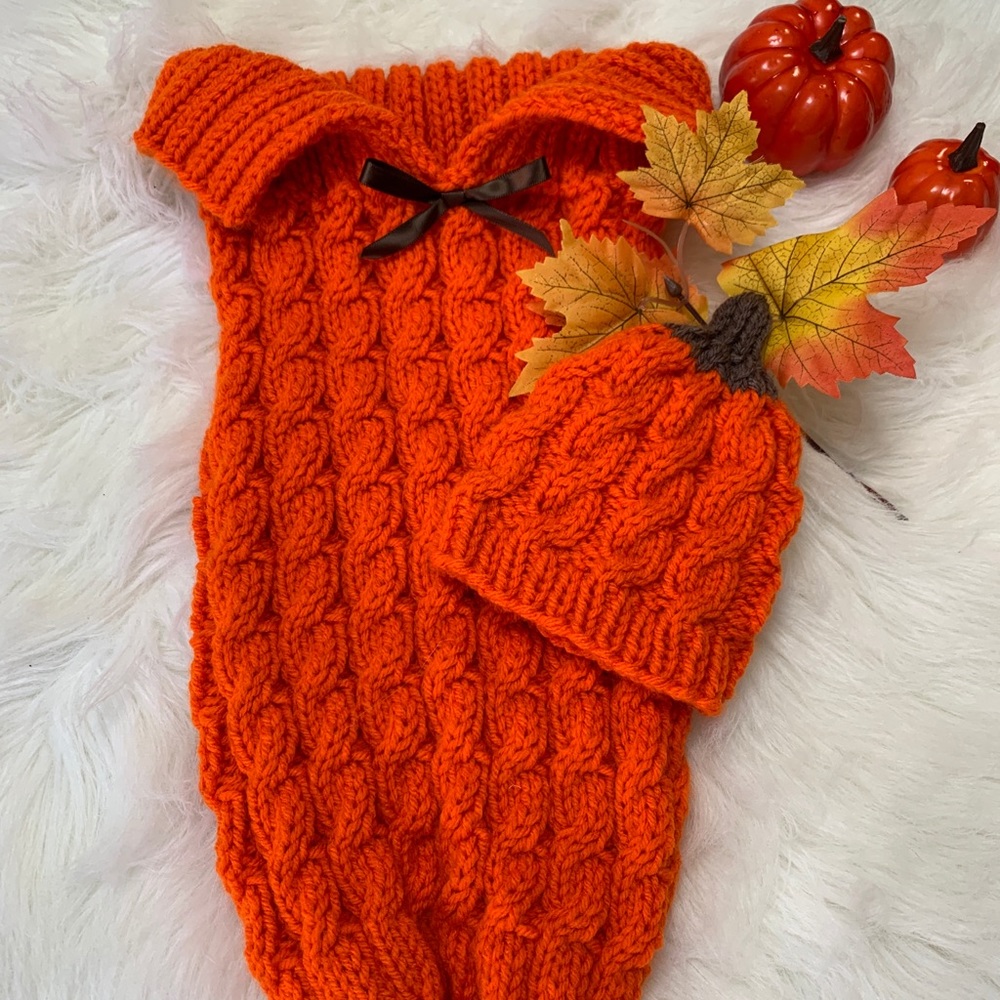 🎃NEWBORN BABY SACK AND HAT👻🎃